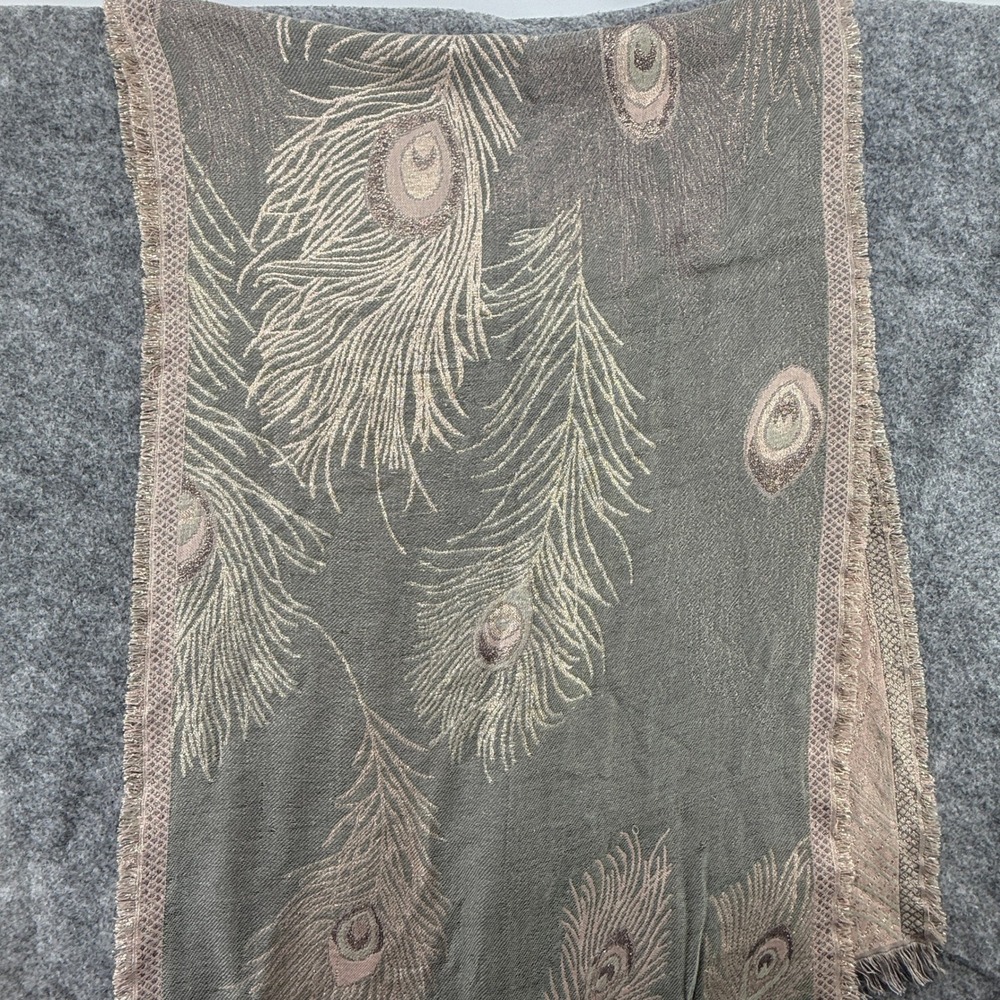 Vince Camuto Scarf Womens OS Grey Gold Peacock Feather Metallic Shimmer Frayed - Picture 4 of 10